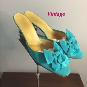 Vintage 1960’s Famous Barr Co. vintage Teal Green Mule vtg